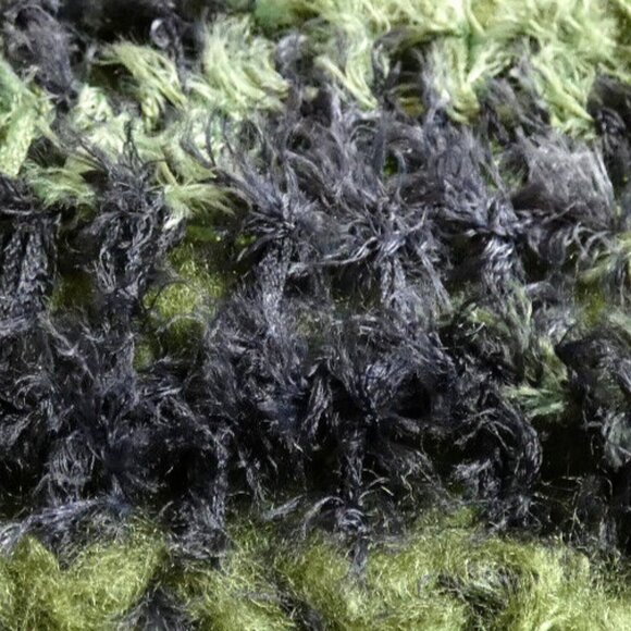 Green Scarf 110x8 Extra Long/Wide Fluffy Unique Handmade Crochet Knit Winter NWT - Picture 10 of 12